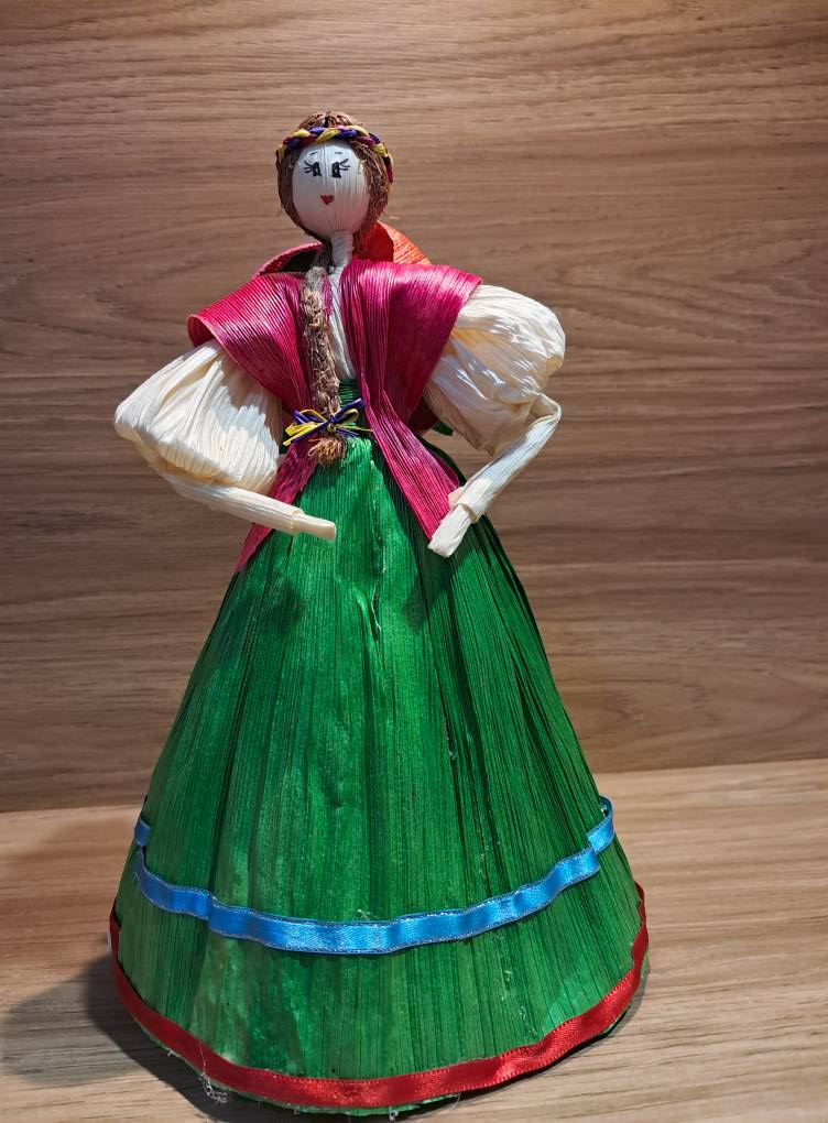 Muñeca 10